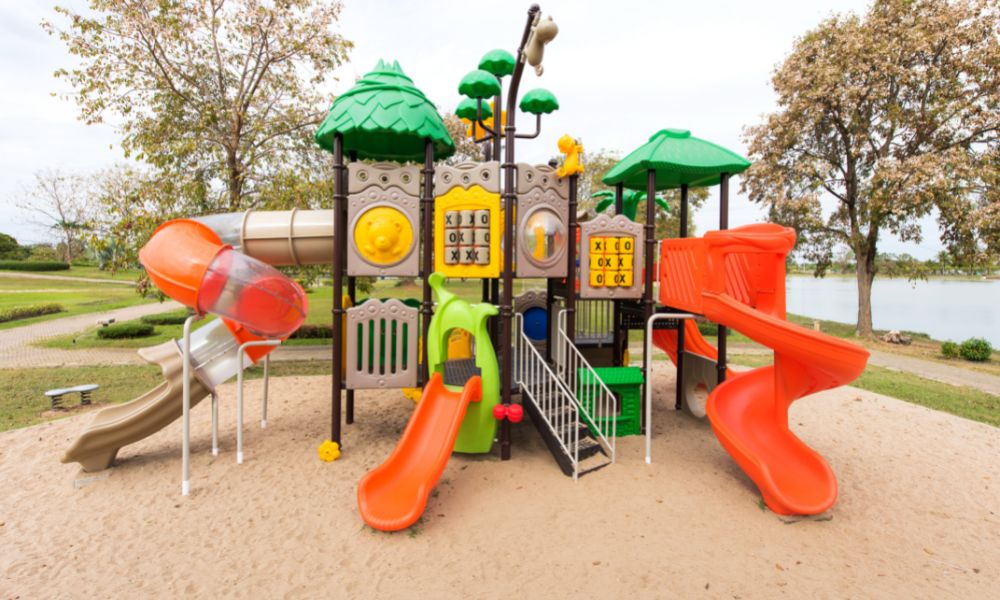 7 Common Applications for Machined Plastic in Parks